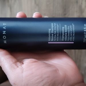 Monat shampoo volume reviving
